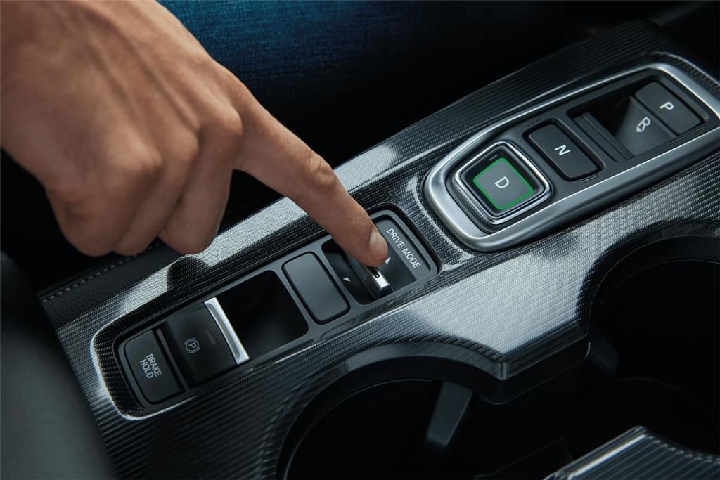 Επιλογές οδήγησης (Drive Modes)